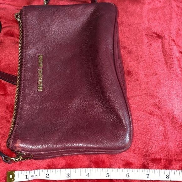 Michael Kors adele triple zip crossbody *Sale* Bundle 2 purses for $60 - Picture 13 of 13